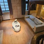 Historic Robin Quantin Hyper-center Place Plumereau Апартаменты *