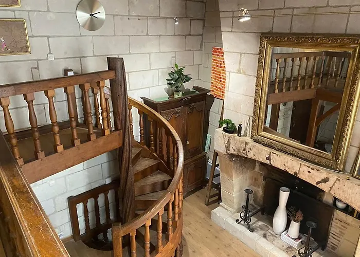 Historic Robin Quantin Hyper-center Place Plumereau Apartment *